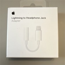 Apple Lightning to 3.5mm Headphone Jack Adapter MMX62AM/A White Short Cable