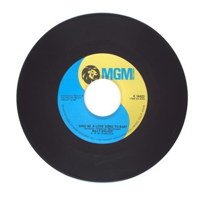 Billy Walker - Sing Me a Love Song to Baby; The Day I Was Out and He Was In (G)