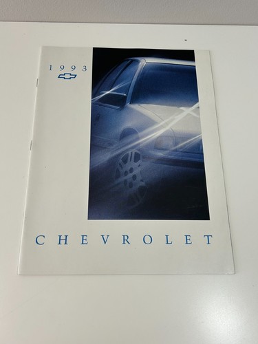 1993 Chevy Chevrolet sales brochure Excellent