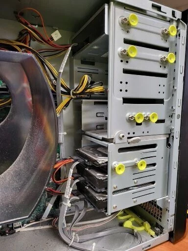 Placa de servidor de computadora host LG Intel procesador Xeon SLA9N 2006 leer más Foto 2 de 4