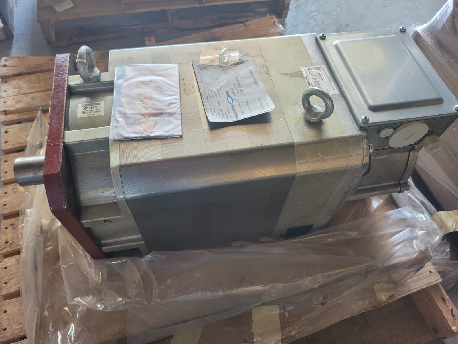 NEW SIEMENS 1PH71632NF030BA0 Asynchronous MOTOR 30KW 1500rpm