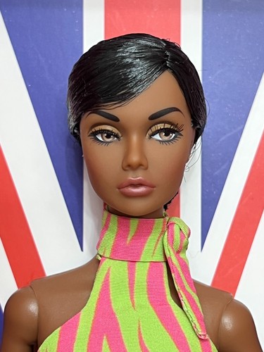 Poppy Parker HOLD THAT TIGER 2017 Integrity Toys Fashion Royalty MIB