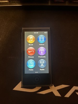 Apple iPod nano 7. Generation Spacegrau (16GB) (aktuellstes Modell)