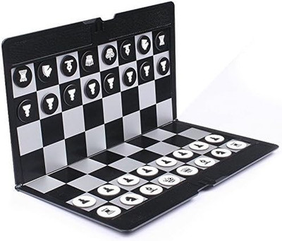 Foldable MINI Magnetic Chess Set Portable Wallet Pocket Chess Board Games