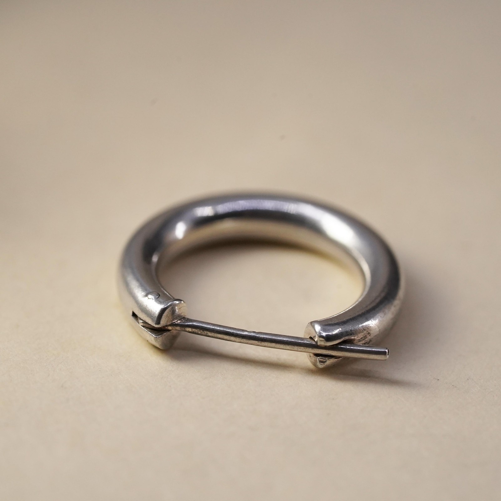 SINGLE EARRING 0.75", sterling silver loop minima… - image 6