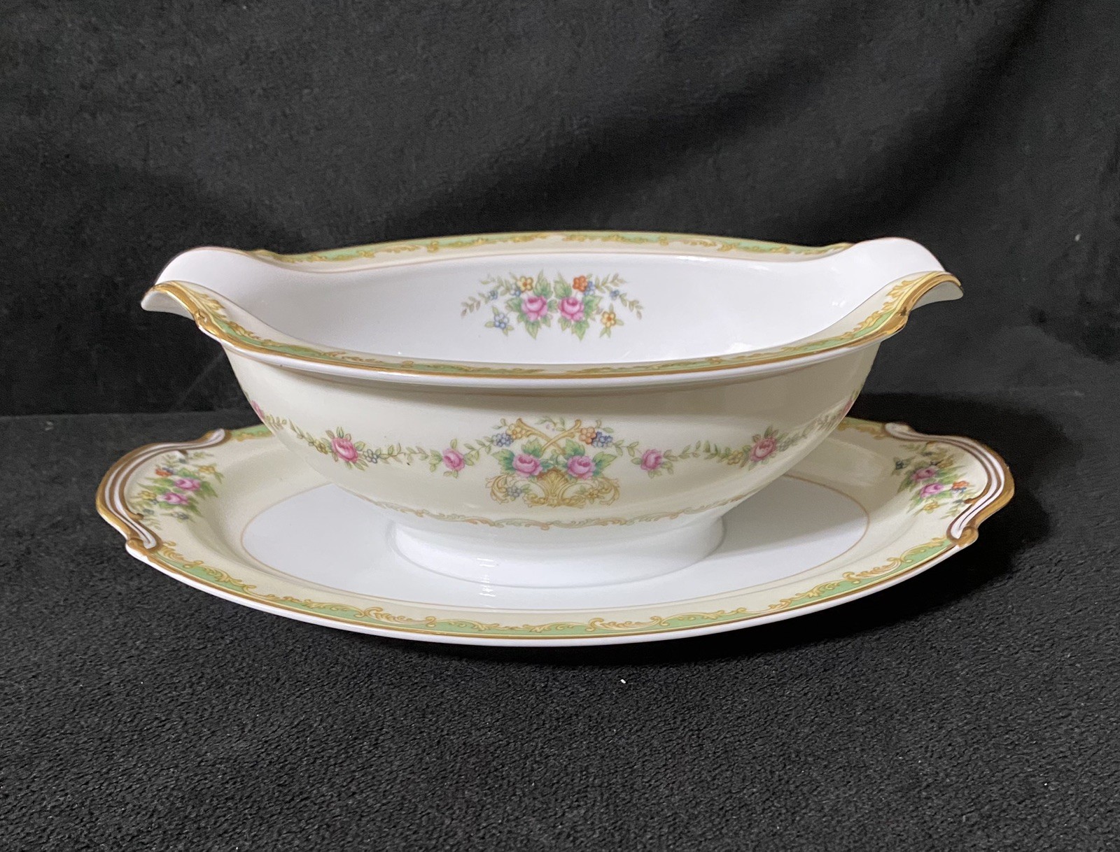 Noritake China “Greenbriar” Gravy Boat with Attached Plate #4730