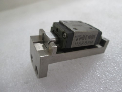THK, 8D005, HSR8RM, Scorrevole lineare con blocco cuscinetti, usato - Foto 1 di 6