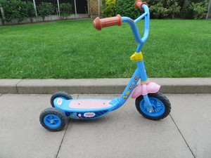 thomas and friends tri scooter