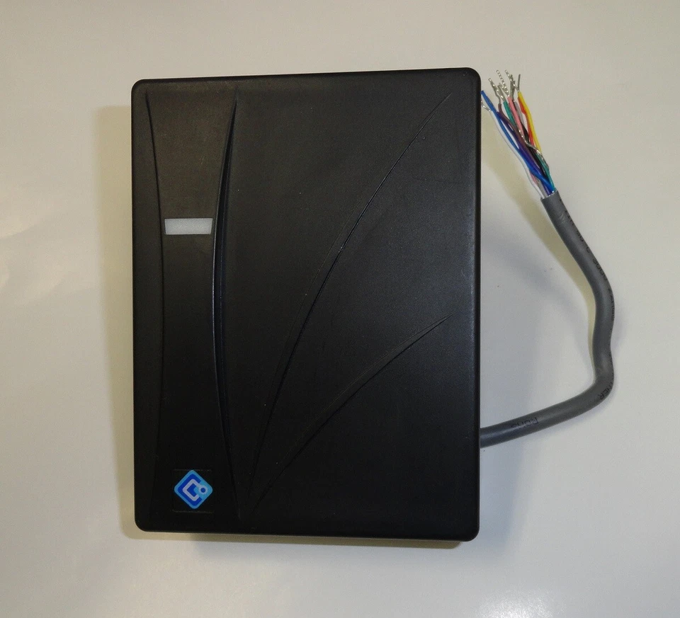 Lector de tarjetas UTC GE Interlogix T-520SW Prox, negro. Usado. Salida Wiegand.   Foto 4 de 4