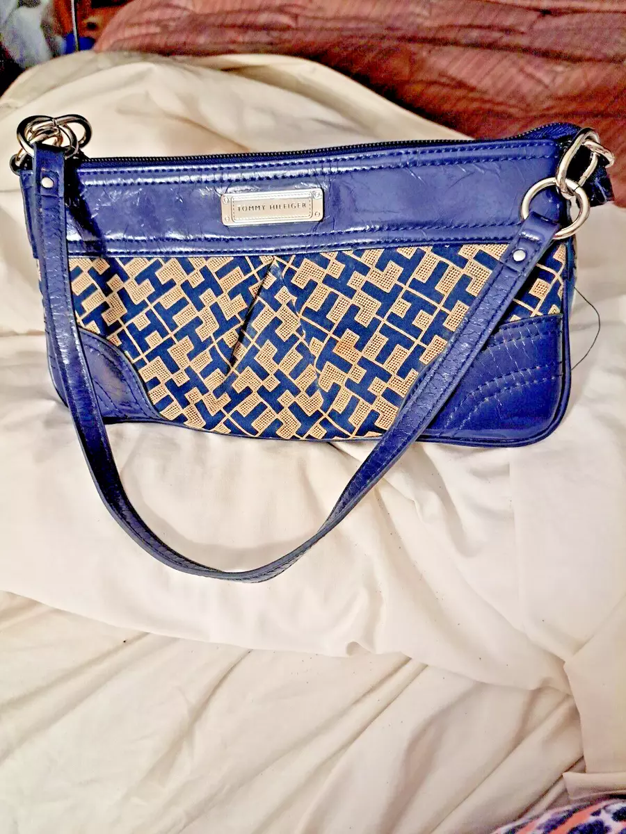 Tommy hilfiger clutch purse sale