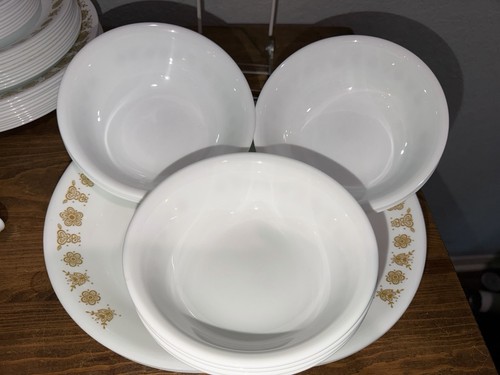 Vintage Schmetterling Gold Corelle Lot Teller Tassen Salz/Pfeffer Teller Schüsseln 58 Teile - Bild 10 von 19