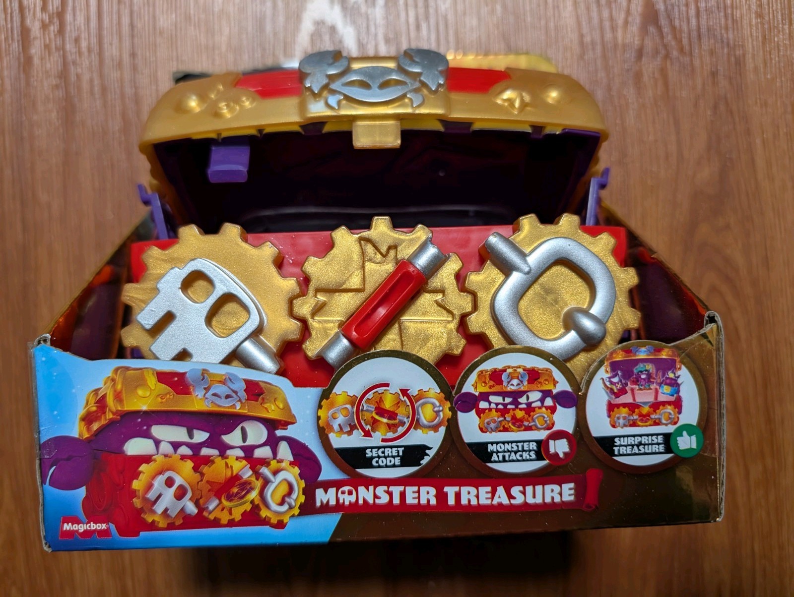 Piratix Monster Treasure Suprise Playset Adventure World (No Figures)