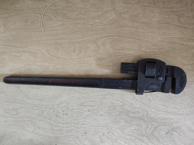 Antique Walworth Genuine Stillson 24'' Pipe Wrench Made in USA