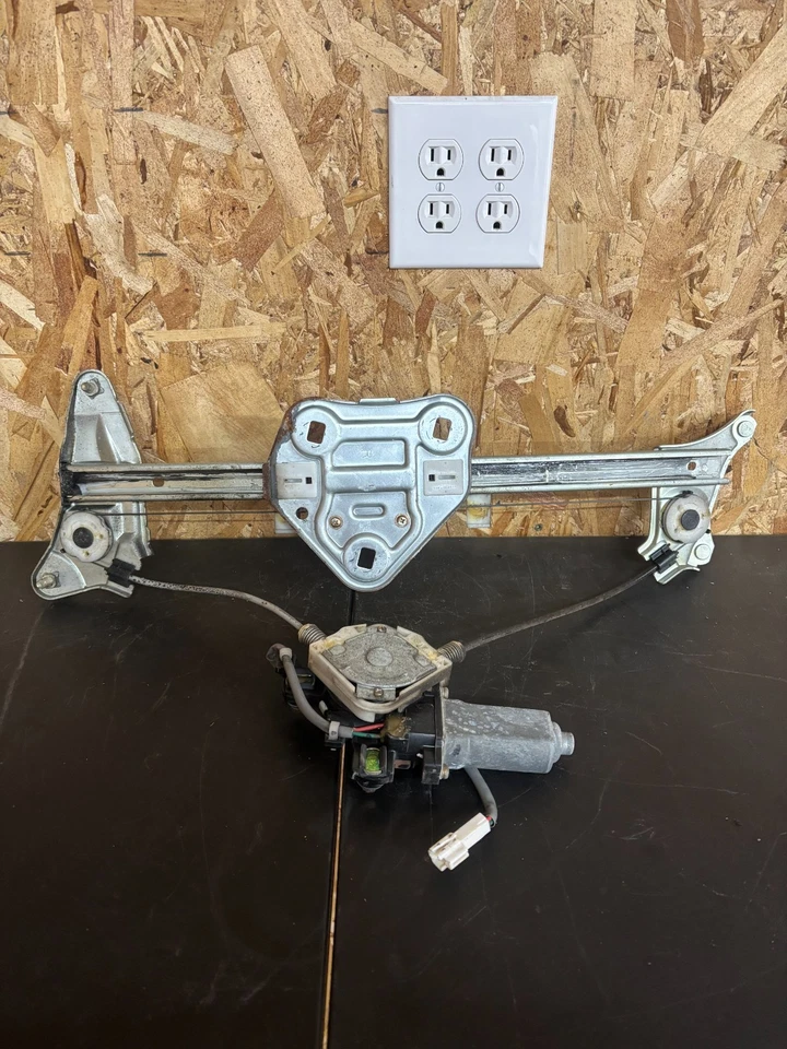 TOYOTA SOLARA 1999-2003 REGULADOR VENTANA PUERTA DELANTERA DERECHA OEM Foto 2 de 2
