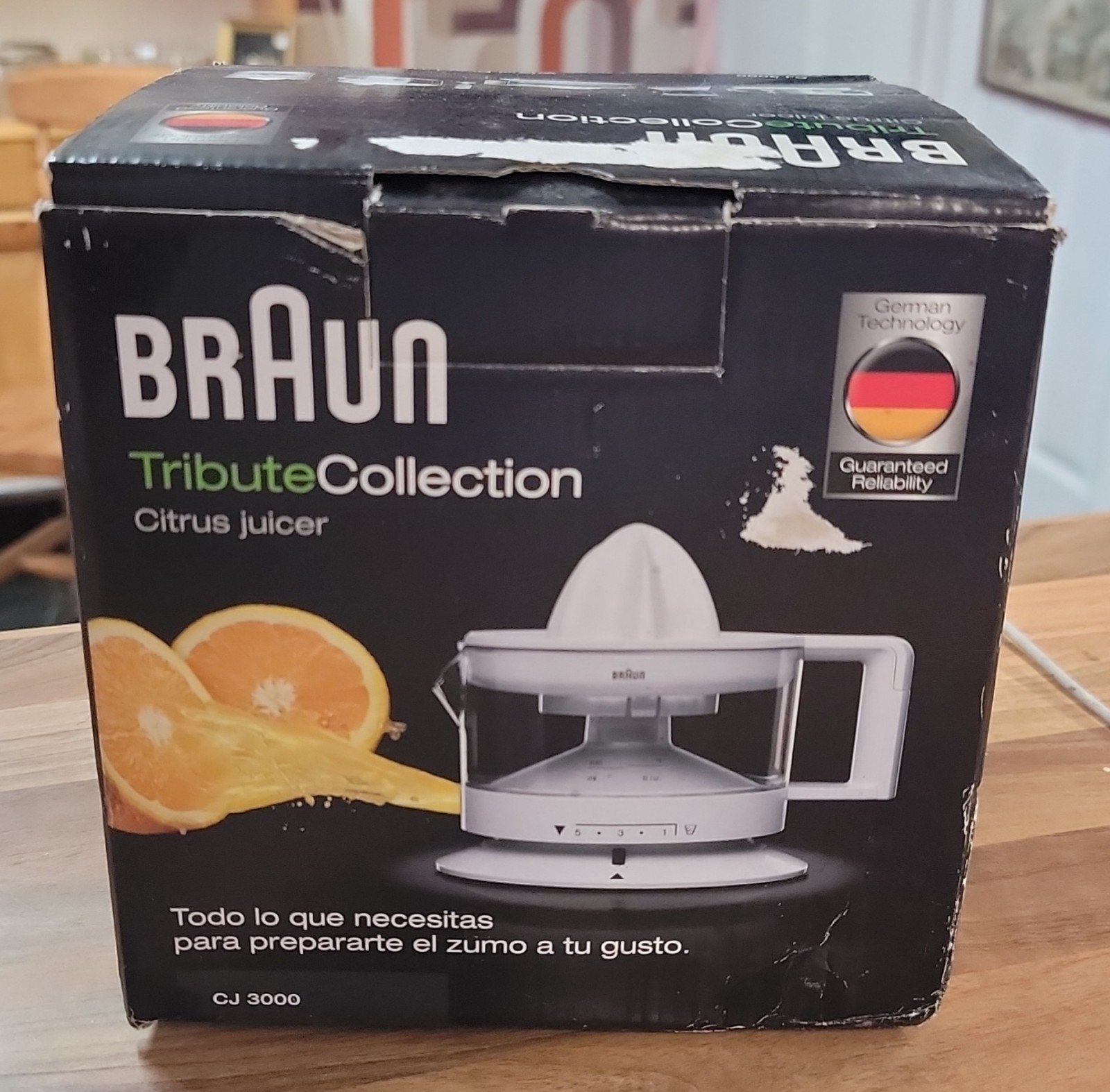 Braun Electric Citrus Fruit Juicer Press Squeezer 350ml, 20W, CJ 3000 - White