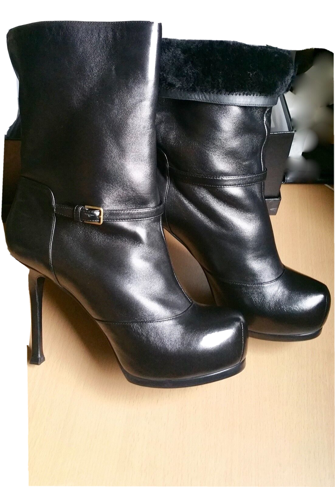 Stivaletti Yves Saint Laurent neri tributo (taglia 38) $1.300