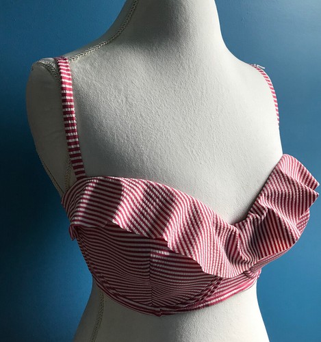 Time & Tru Red & White Seersucker Candy Stripe Ruffle Bikini Top NWT Medium 8-10 - Picture 5 of 12