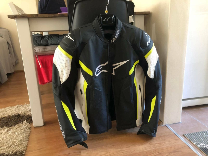 Alpinestars Gp Plus R V2 Airflow Leather Jacket Brand New