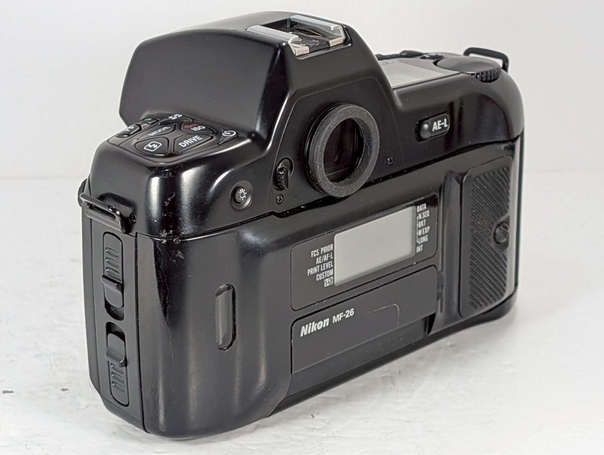 Nikon F90X 35mm Film SLR Camera ニコン 一眼レフ Optical Near Mint] Nikon F90X 35mm SLR Film Camera Body Only