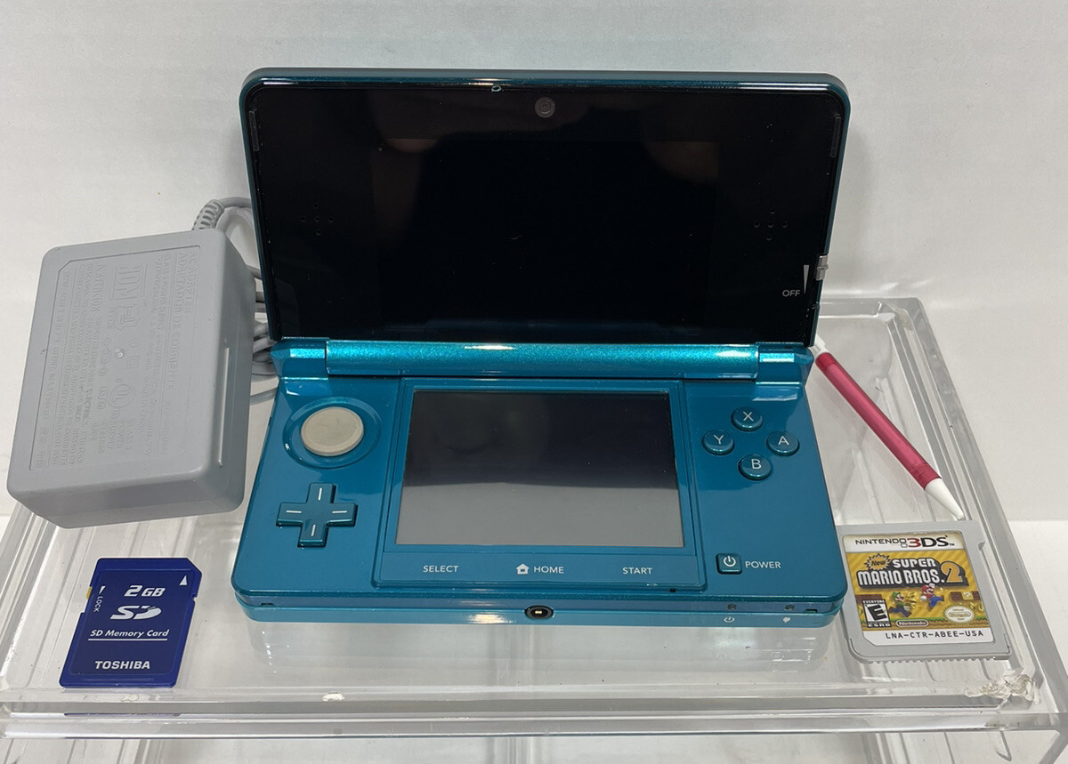 ニンテンドー 3DS アクアブルー 2GB\SDカード（中古】ニンテンドー3DS  