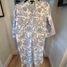 Miss Elaine Quilted Floral Robe 3/4-Sleeve Blue Floral print zip front