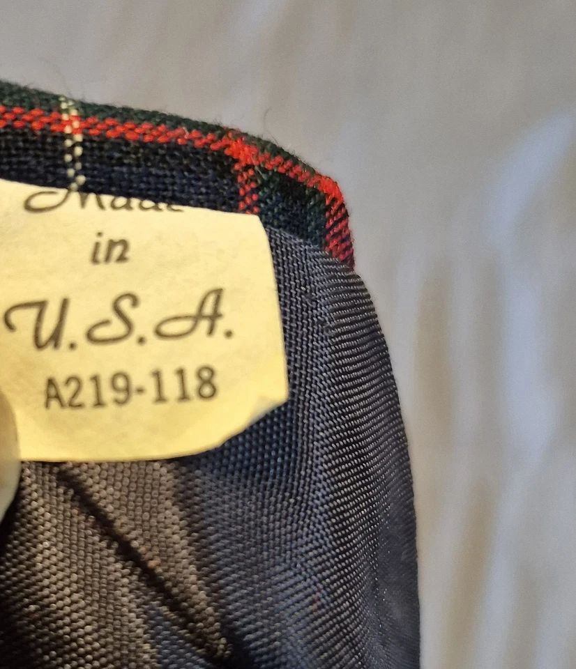 Vintage Pendleton Tie Mens Red Navy Tartan Plaid 100% Wool Made USA Classic 70s - Image 2 of 4