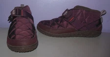 Chaco Women's Ramble Puff Ankle Boots Water Resistant Nylon Plum Size 9