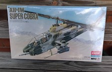 ACADEMY AH-IW SUPER COBRA GUNSHIP No.2193