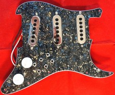Burns Trisonic Pickups BHC - auf Pickguard - ...