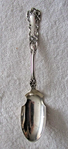 Buttercup Gorham Sterling Silver Cheese Scoop Large