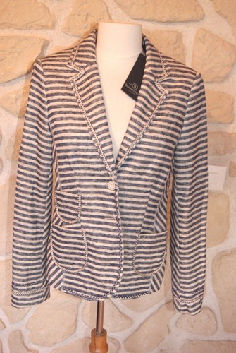Veste Noire Eva Kayan Taille 44 - Neuve Avec étiquettes, Style Moderne, étiquetée à 209€ - Idéale Pour Une Tenue élégante