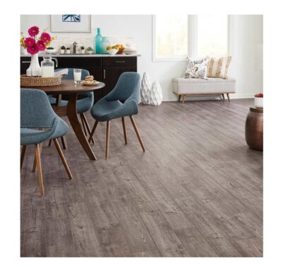 Mohawk Home Westmere Scraped Oak Waterproof Laminate 12MM 18.14 ft² NEW - DISC