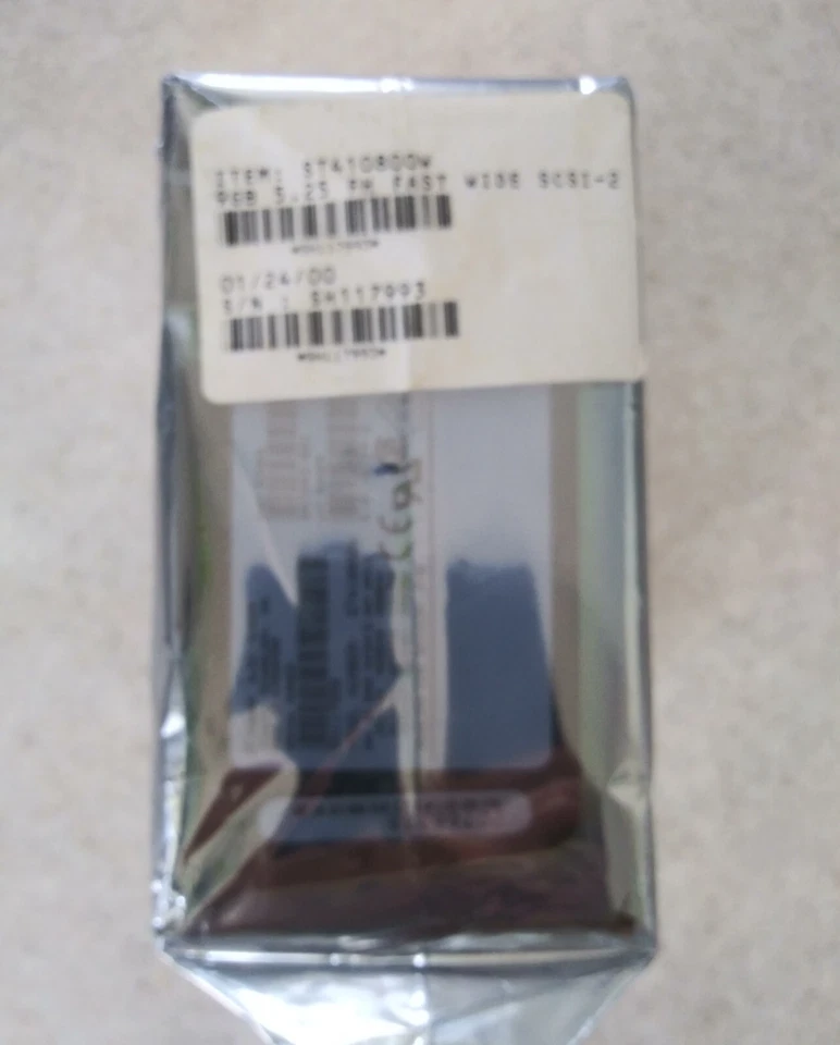 9.1GB Seagate ST410800W 5.25” FH 68 PIN SCSI FAST WIDE Internal Hard Disk Drive - Image 3 of 4