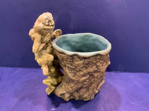 RARE Vintage 1973 Signed Jim Rumph Pottery Peaking Tom Ogre/Troll Mug Tankard