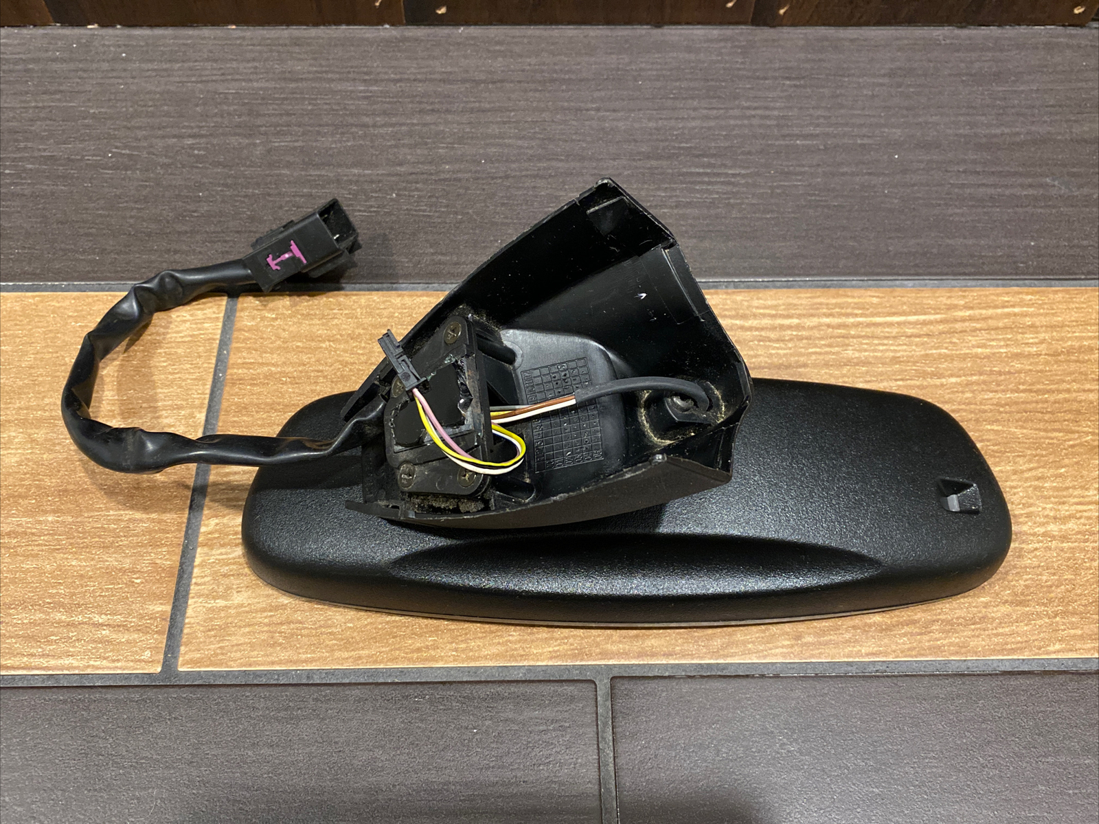 2004 - 2013 OEM MASERATI QUATTROPORTE REAR VIEW MIRROR AUTO DIM + Plug & Wires