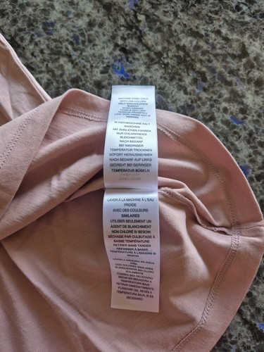 True Religion V-Ausschnitt T-shirt Gr.L woodrose/altrosa NEUwertig - Bild 6 von 8