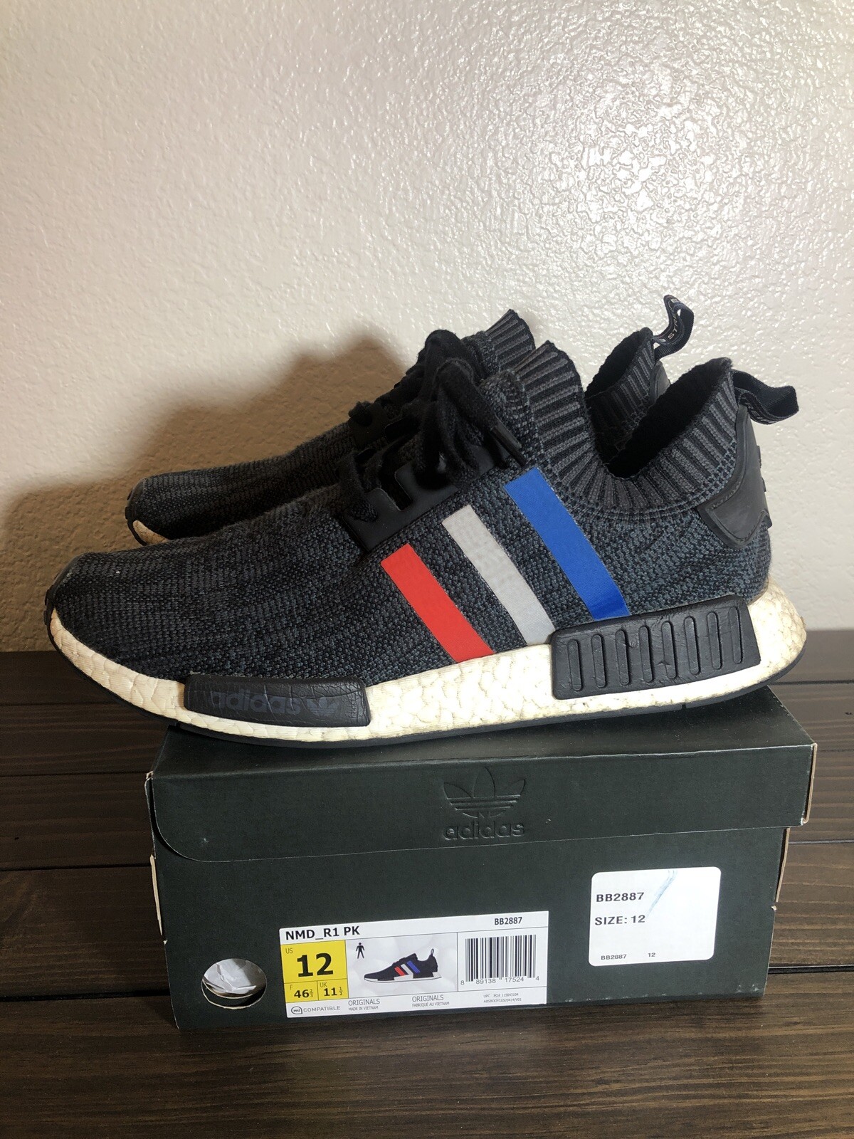 nmd r1 primeknit tri color