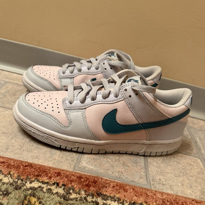 Nike Dunk Low Leather Sneakers Light Pink Gray Teal Breathable 5 YOUTH Casual