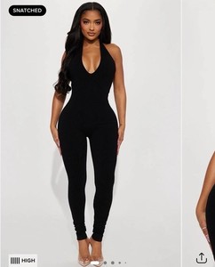 Women's Black Ribbed Knit Halter Sleeveless Slim Skinny Leg Jumpsuit M