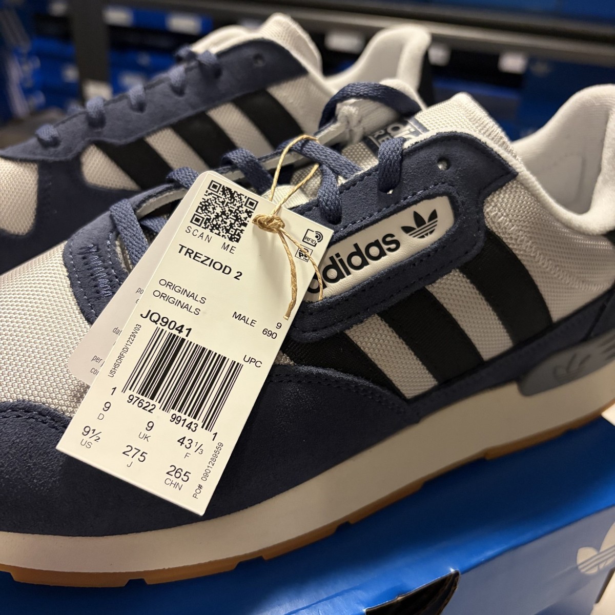 Adidas Treziod 2 mens Casual Shoe Sneakers - Blue Gray  display picture 2