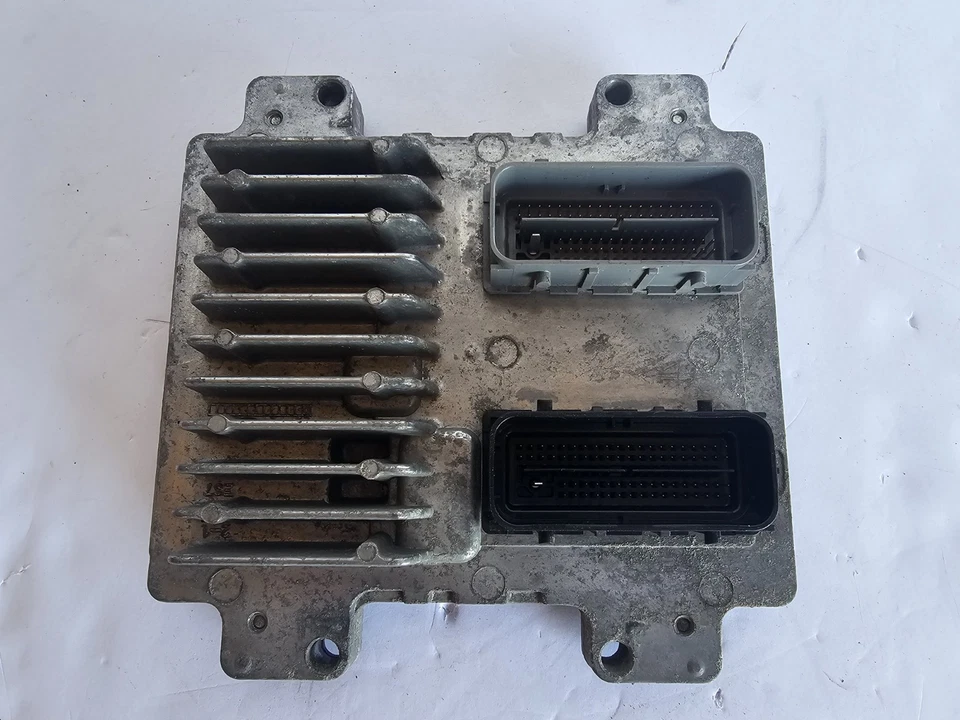 Engine Control Module (ECM) ACDelco GM Original Equipment 12612397. B6 Foto 2 de 4