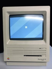 Ancien ordinateur Apple Macintosh SE