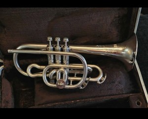 Used JW York & Sons Couturier Wizard Model Bb/A Cornet