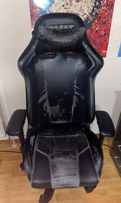 DXRacer Gaming Chair King Series Schwarz Carbon Optik gebraucht PU-Leder