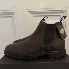 J. Crew Mens Suede Chelsea Boots Tan Brown Ankle Boot Size 7.5 J. Crew Factory Sueded Chelsea Boots in Rich Coffee Brown  main image 3