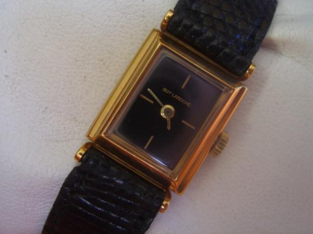 NOS 1970'S GUY LAROCHE MANUAL FRENCH LADIES WATCH         *2850