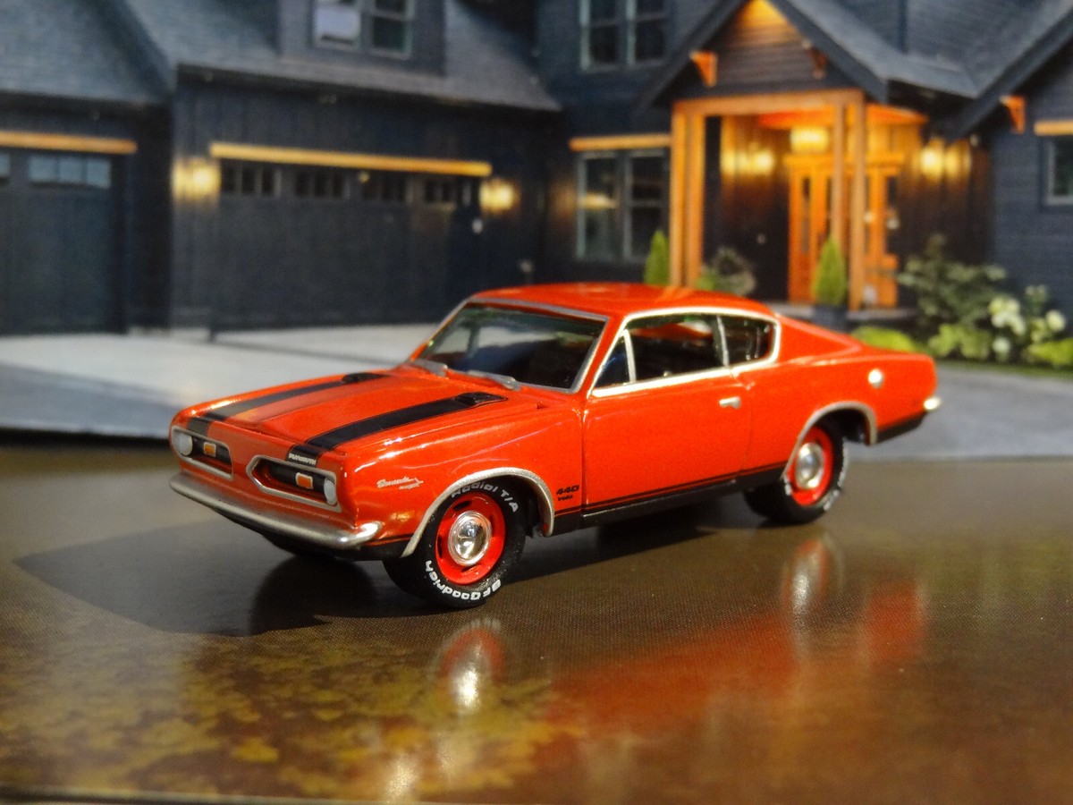 2nd GEN 1967-69 PLYMOUTH 440 V-8 BARRACUDA 1/64 SCALE DIECAST