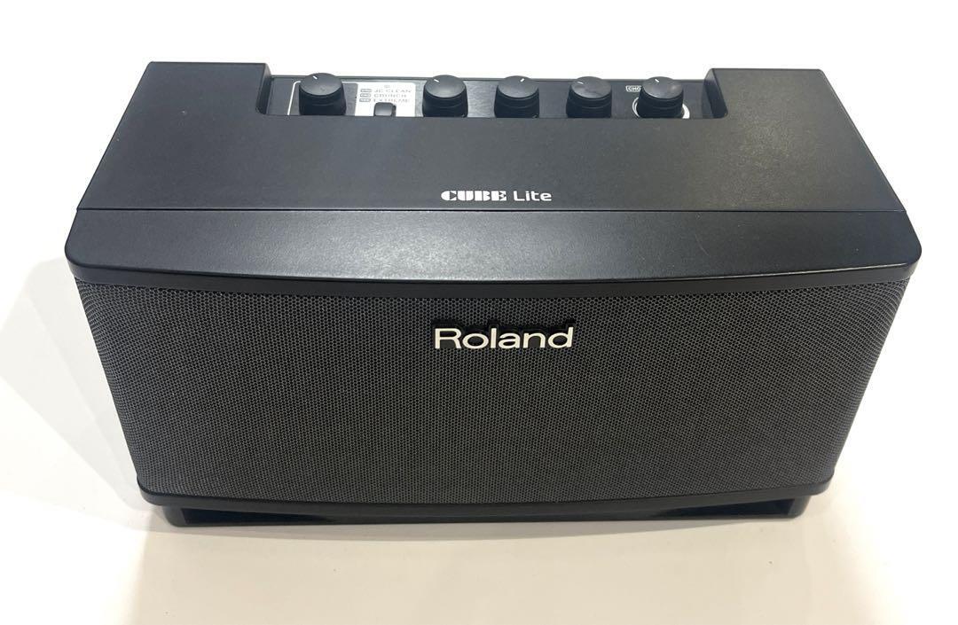 Roland cube lite ブラック Amazon.com: Roland CUBE-LT Lite Tabletop Monitor Amplifier
