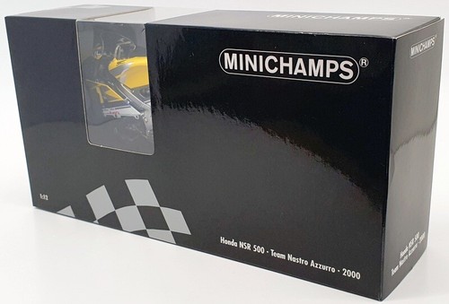 Minichamps 1/12 Scale Motorcycle 122 006146 - Honda NSR 500 Nastro Azzuro 2000 - Picture 4 of 5