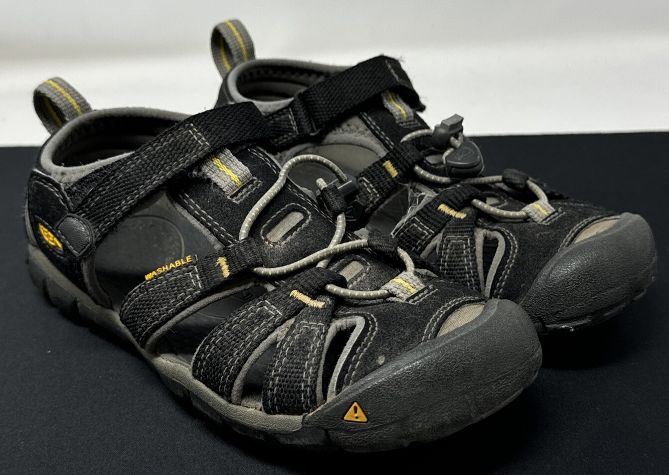 Keen Seacamp II CNX sandalo acqua ibrido nero e giallo per bambini US 2 UK 1 34 EU